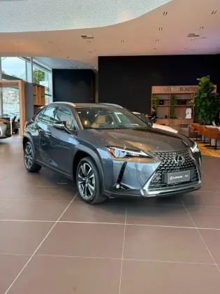 Carro 2.0 VVT-I HYBRID CVT