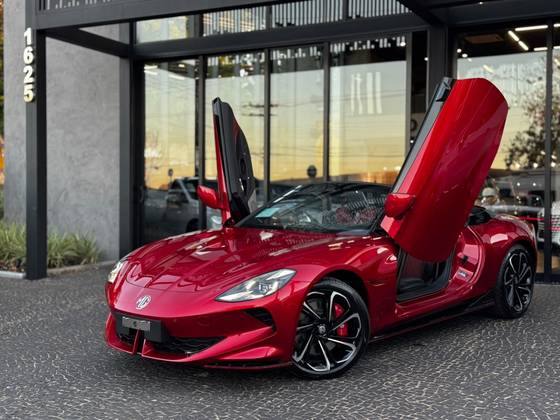 Carro 77 KW ELÉTRICO GT AWD