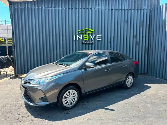 Carro 1.5 16V FLEX SEDAN XL MULTIDRIVE