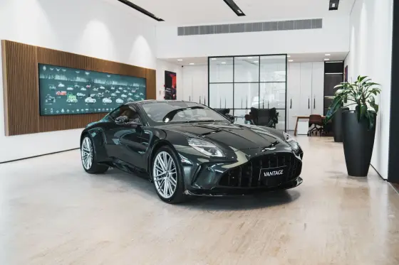 Carro 4.0 V8 TURBO GASOLINA COUPÉ AUTOMÁTICO