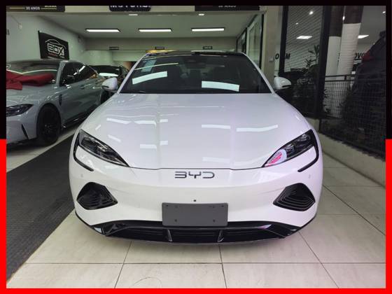 Carro 82,5 KW ELÉTRICO AWD