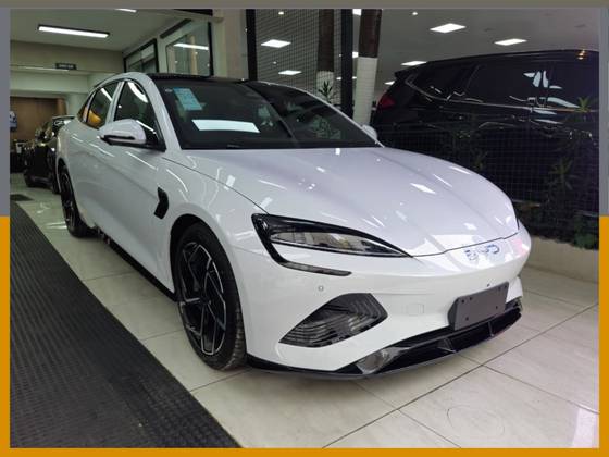 Carro 82,5 KW ELÉTRICO AWD