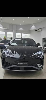 Carro 82,5 KW ELÉTRICO AWD