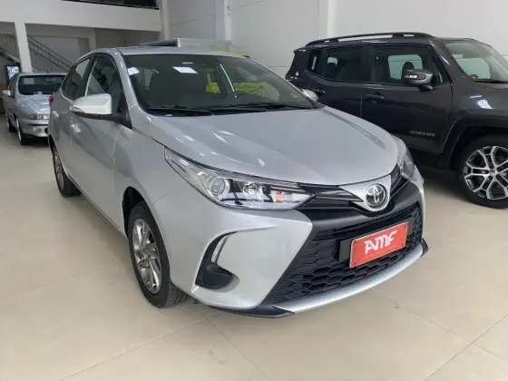 Carro 1.5 16V FLEX XS MULTIDRIVE