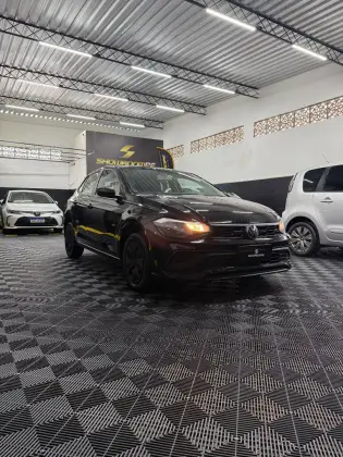 Carro 1.0 MPI TRACK MANUAL