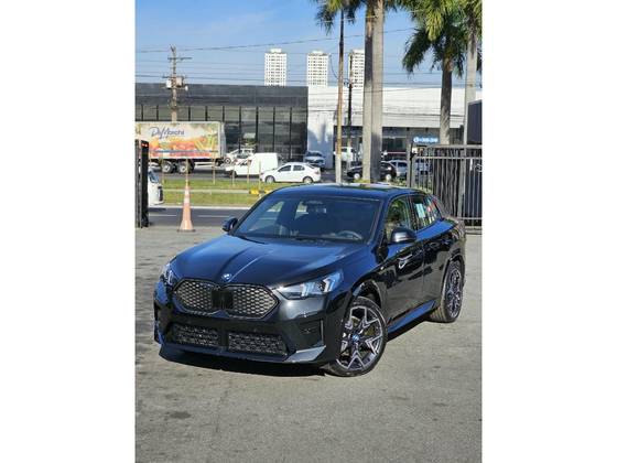 Carro 64,8 KW ELÉTRICO XDRIVE30 M SPORT