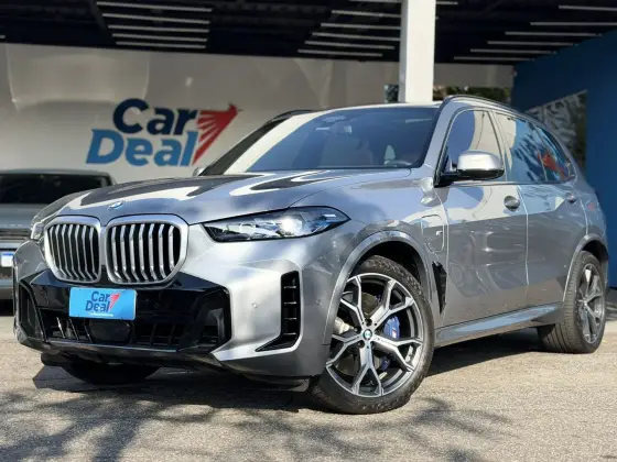 Carro 3.0 I6 TURBO HÍBRIDO XDRIVE50E M SPORT AUTOMÁTICO