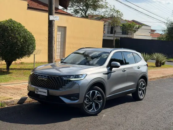 Carro 1.5 PHEV PREMIUM AWD E-TRACTION