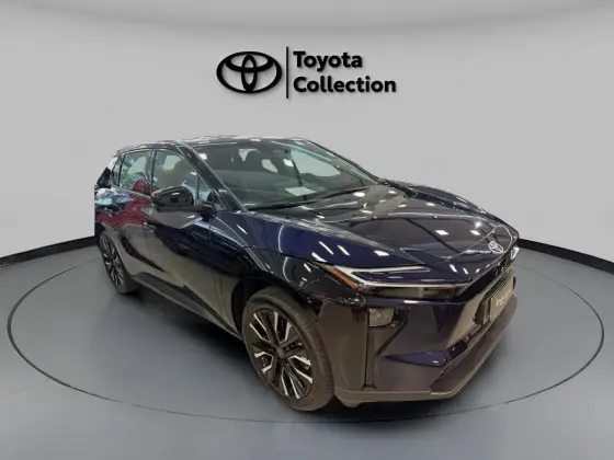 Carro 73,1 KW ELÉTRICO AWD