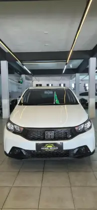 Carro 1.0 FIREFLY FLEX DRIVE MANUAL