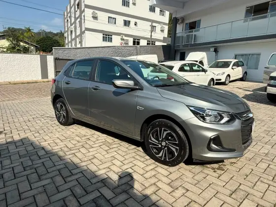 Carro 1.0 FLEX LT MANUAL