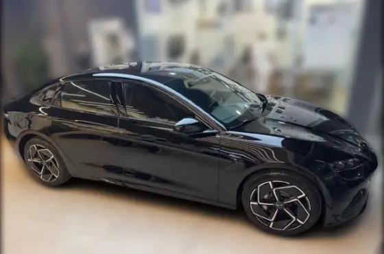 Carro 82,5 KW ELÉTRICO AWD