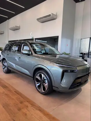 Carro 1.5 TURBO PHEV AWD DHT