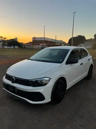 Carro 1.0 MPI TRACK MANUAL