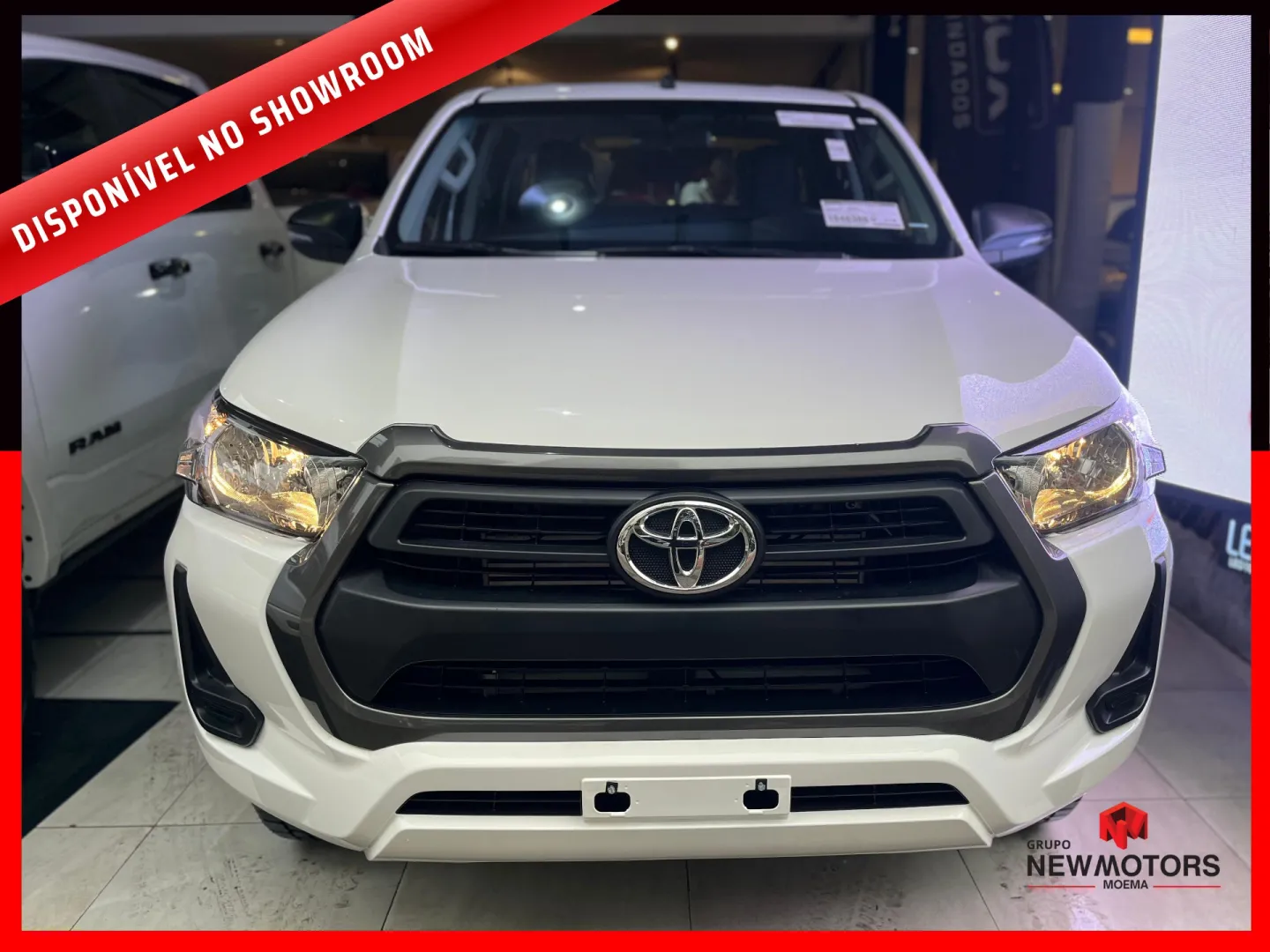 TOYOTA HILUX 2.8 D-4D TURBO DIESEL CD POWER PACK 4X4 MANUAL