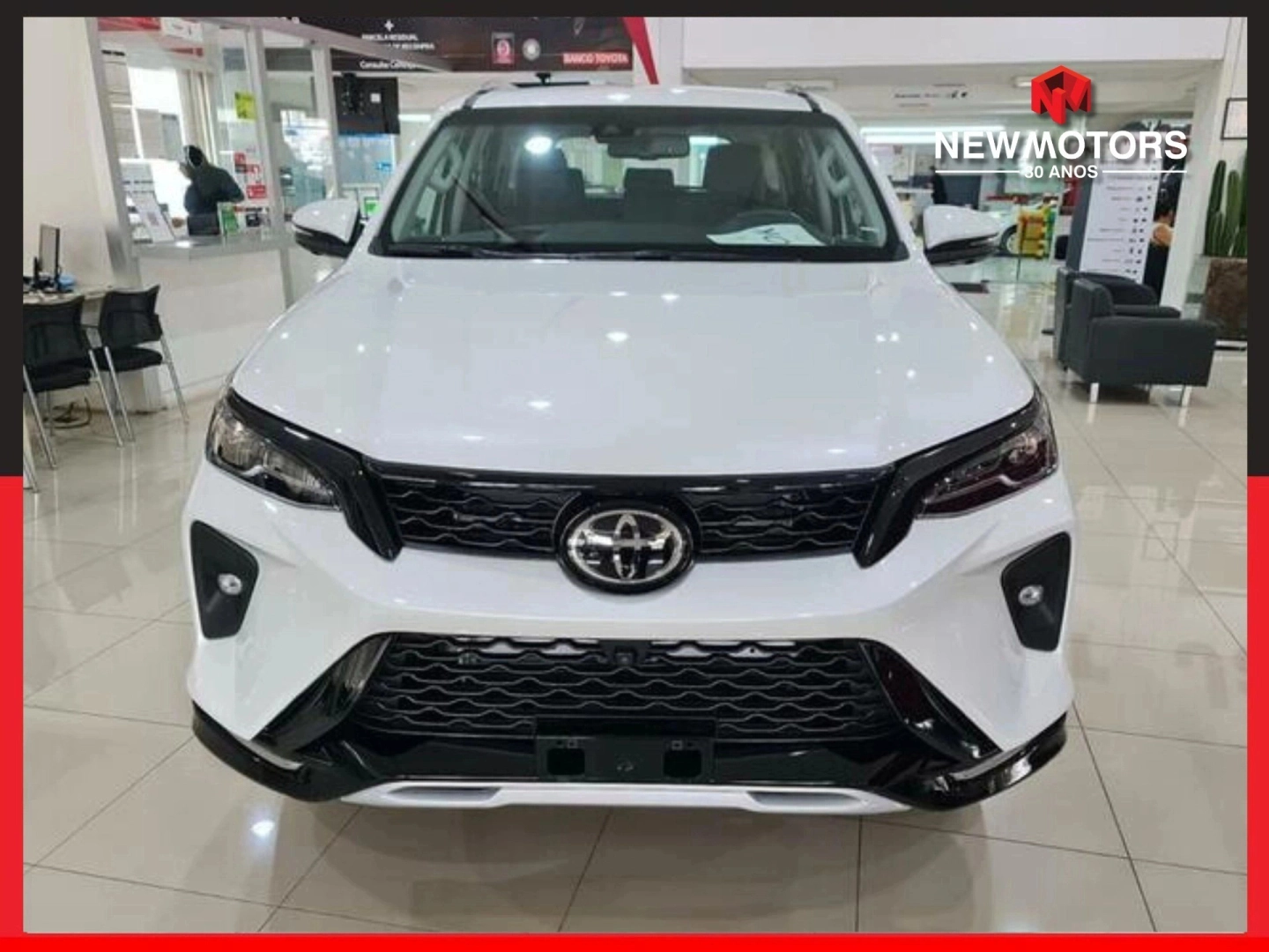 TOYOTA HILUX SW4 2.8 D-4D TURBO DIESEL SRX PLATINUM 7L 4X4 AUTOMÁTICO