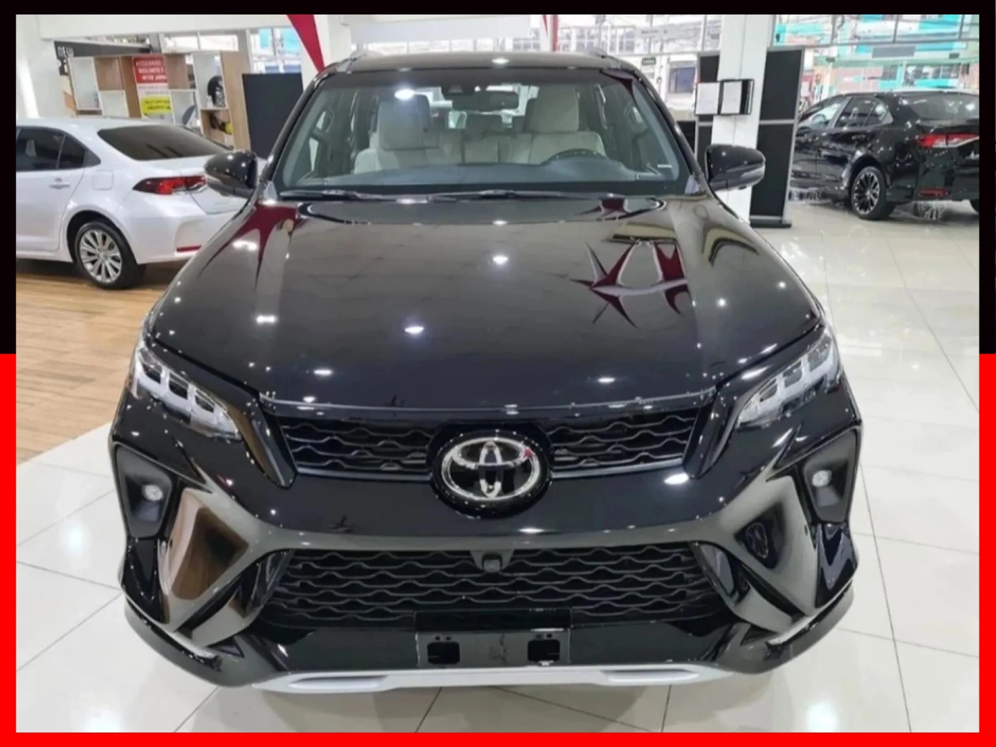 TOYOTA HILUX SW4 2.8 D-4D TURBO DIESEL DIAMOND 7L 4X4 AUTOMÁTICO