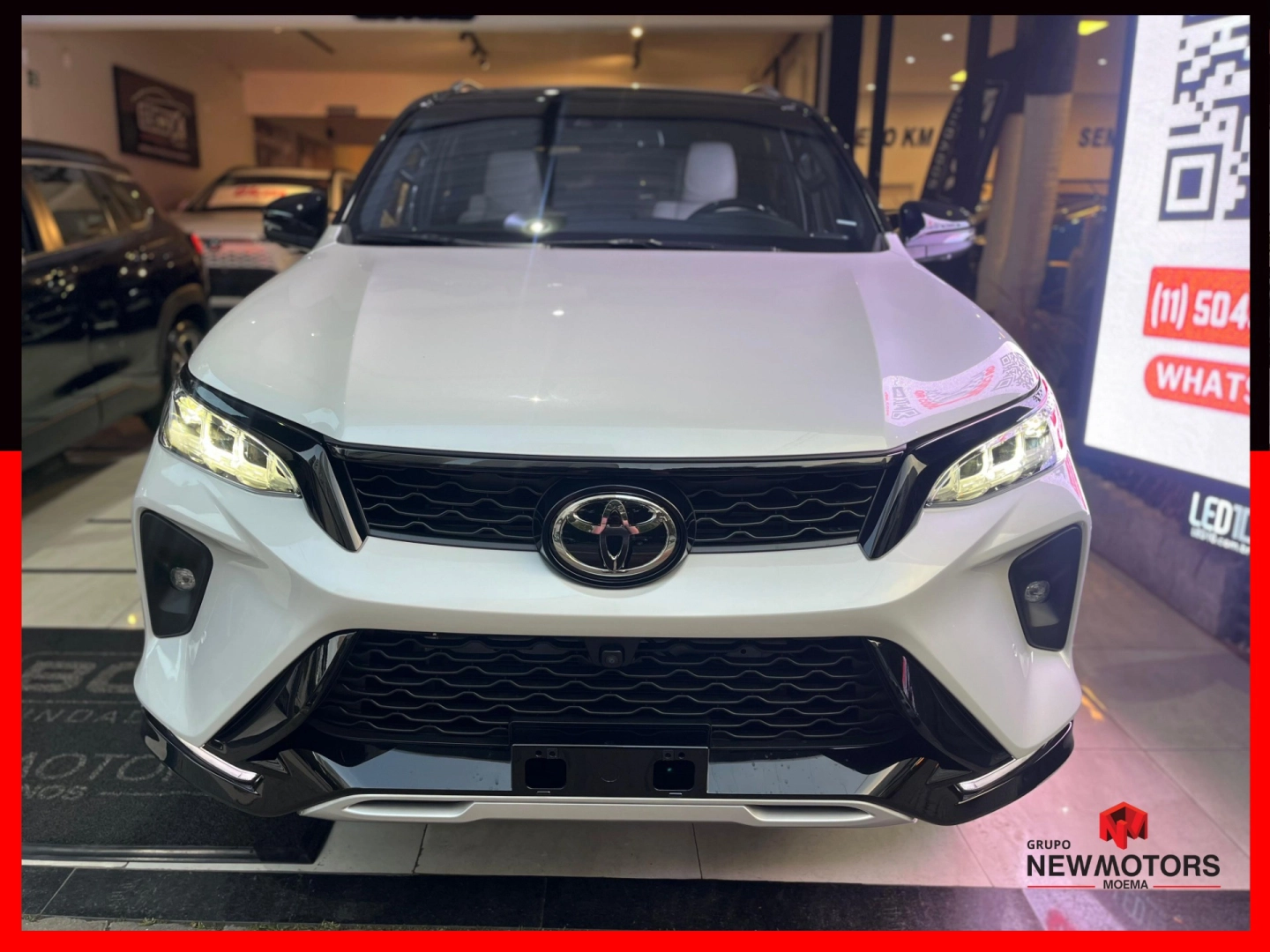 TOYOTA HILUX SW4 2.8 D-4D TURBO DIESEL DIAMOND 7L 4X4 AUTOMÁTICO