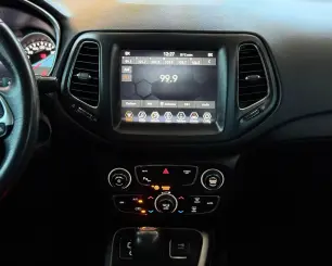 JEEP COMPASS 2.0 16V FLEX LONGITUDE AUTOMÁTICO 2019 - foto 9