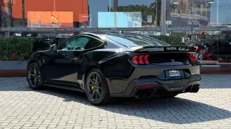 FORD MUSTANG 5.0 V8 GASOLINA DARK HORSE SELECTSHIFT 2025 - foto 4