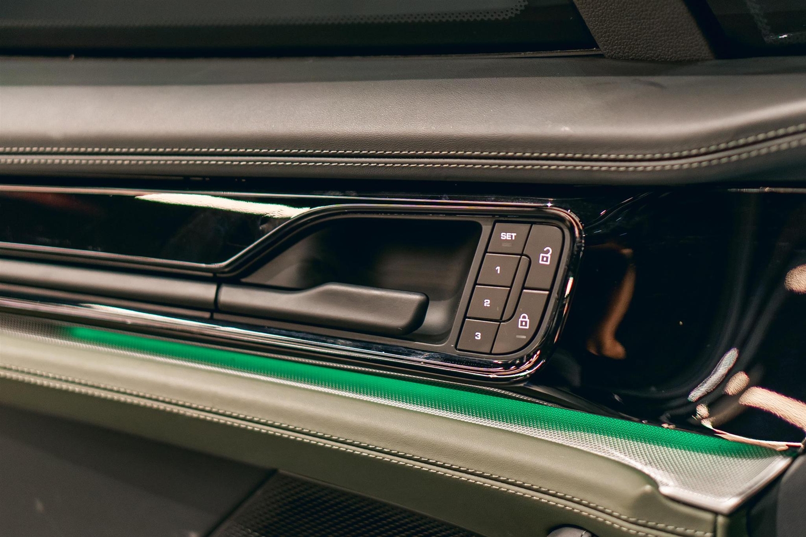 PORSCHE PANAMERA 2.9 V6 E-HYBRID 4 PDK