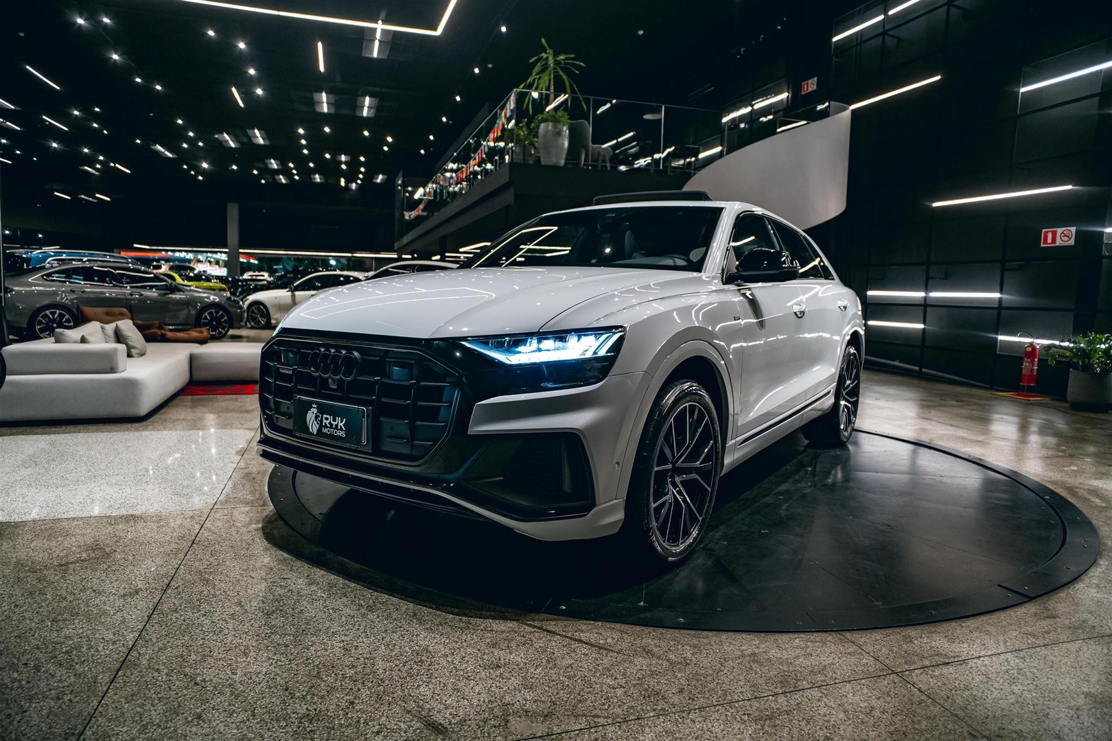 AUDI Q8 3.0 TFSI GASOLINA PERFORMANCE QUATTRO TIPTRONIC