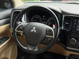 MITSUBISHI OUTLANDER 3.0 GT 4X4 V6 24V GASOLINA 4P AUTOMÁTICO 2014 - foto 10
