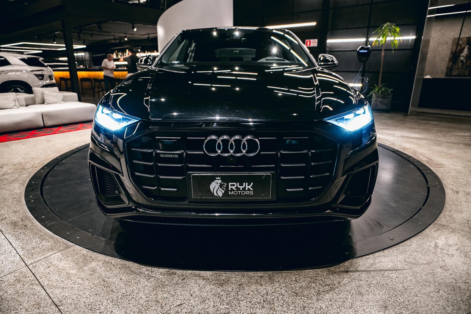 AUDI Q8 3.0 TFSI GASOLINA PERFORMANCE BLACK QUATTRO TIPTRONIC