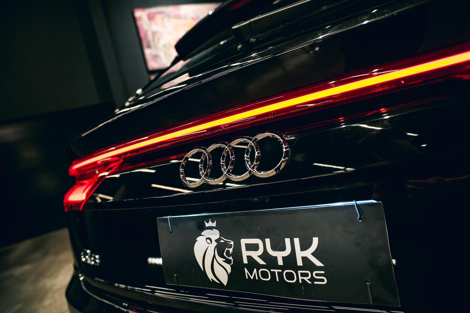 AUDI Q8 3.0 TFSI GASOLINA PERFORMANCE BLACK QUATTRO TIPTRONIC