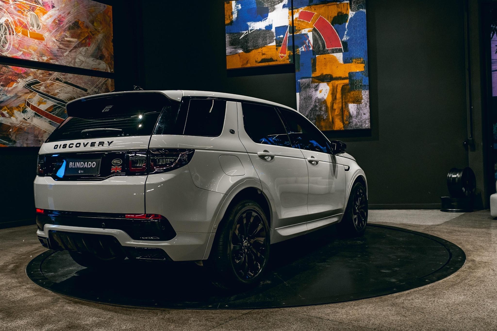 LAND ROVER DISCOVERY SPORT 2.0 D200 TURBO DIESEL R-DYNAMIC SE AUTOMÁTICO