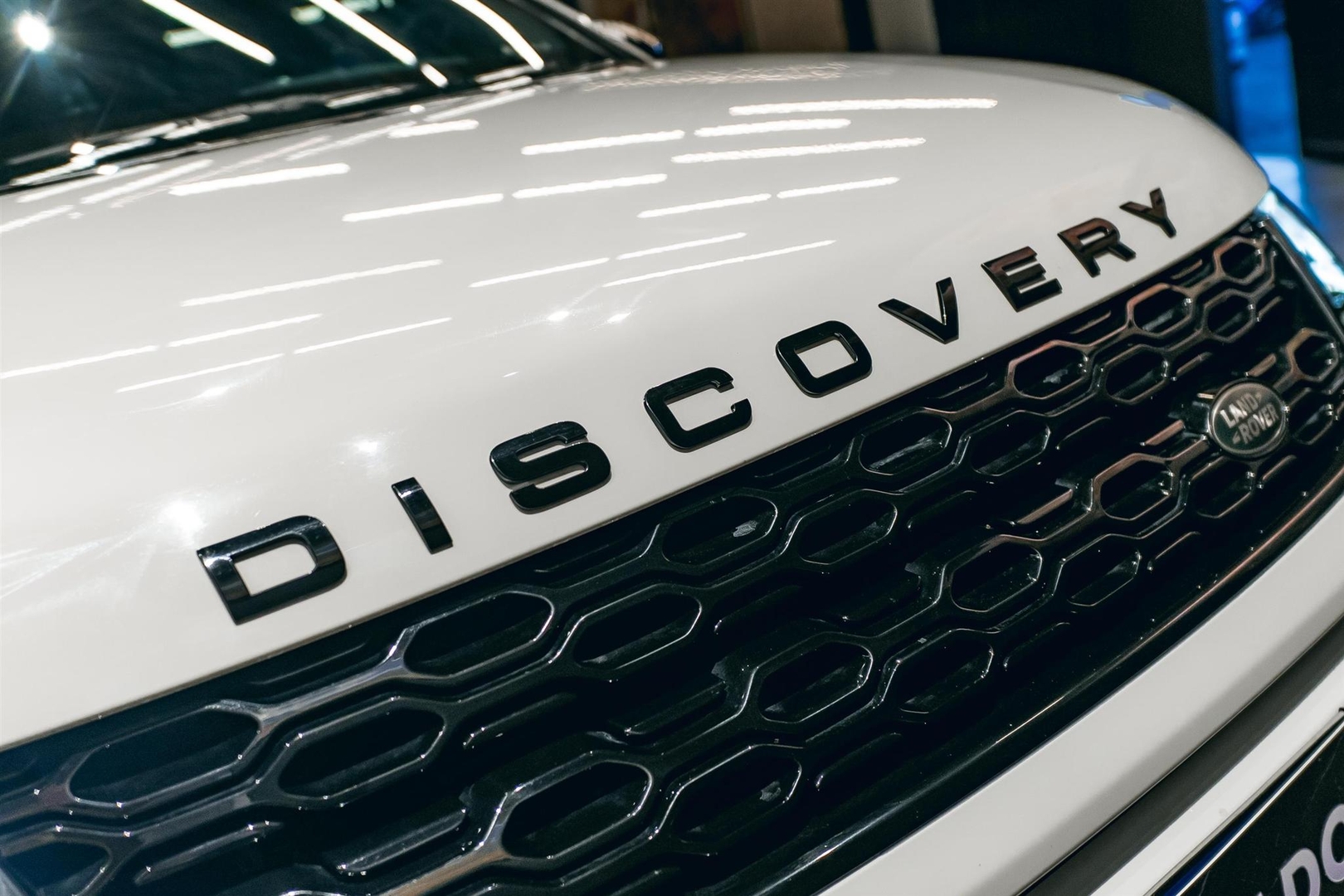 LAND ROVER DISCOVERY SPORT 2.0 D200 TURBO DIESEL R-DYNAMIC SE AUTOMÁTICO
