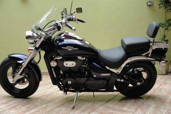 Suzuki boulevard m800