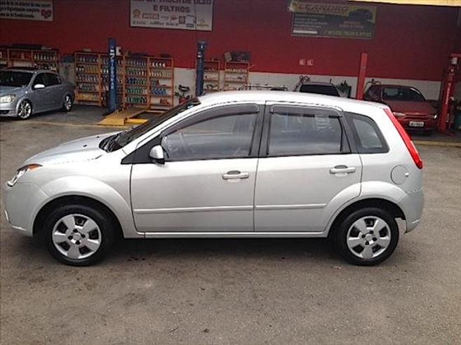 FORD FIESTA 1.6 MPI HATCH 8V FLEX 4P MANUAL FORD FIESTA 1.6 MPI HATCH 8V FLEX 4P MANUAL 2009/2010