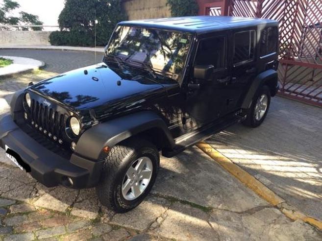 JEEP WRANGLER 3.6 UNLIMITED SPORT 4X4 V6 GASOLINA 4P AUTOMÁTICO JEEP WRANGLER 3.6 UNLIMITED SPORT 4X4 V6 GASOLINA 4P AUTOMÁTICO 2014/2014