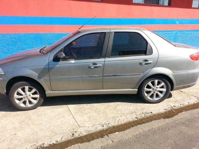 FIAT SIENA 1.8 MPI HLX 8V FLEX 4P MANUAL FIAT SIENA 1.8 MPI HLX 8V FLEX 4P MANUAL 2008/2008