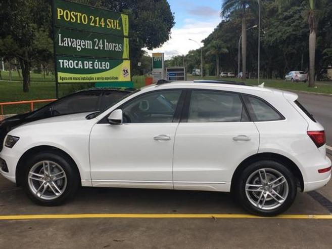 AUDI Q5 2.0 TFSI AMBIENTE 16V 225CV GASOLINA 4P AUTOMÁTICO AUDI Q5 2.0 TFSI AMBIENTE 16V 225CV GASOLINA 4P AUTOMÁTICO 2015/2016