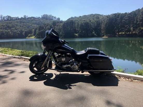 HARLEY-DAVIDSON-SPORTSTER XL 883-2005