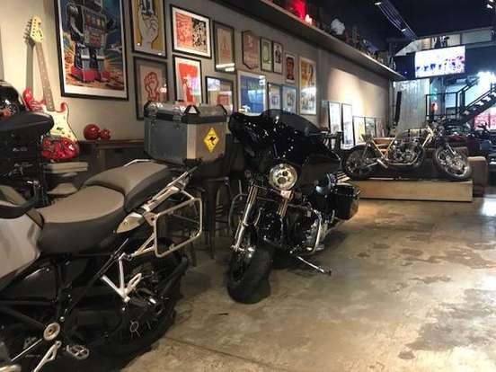 HARLEY-DAVIDSON-SPORTSTER XL 883 HARLEY-DAVIDSON-SPORTSTER XL 883-2005