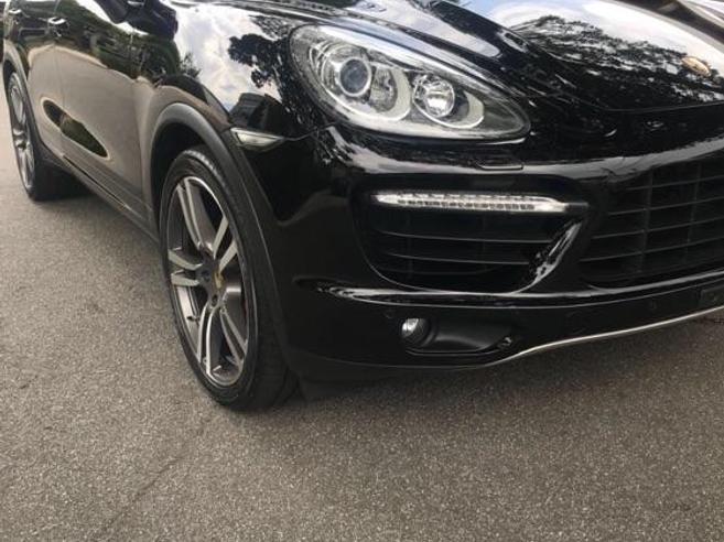 PORSCHE CAYENNE 4.8 4X4 V8 32V TURBO GASOLINA 4P TIPTRONIC PORSCHE CAYENNE 4.8 4X4 V8 32V TURBO GASOLINA 4P TIPTRONIC 2010/2011