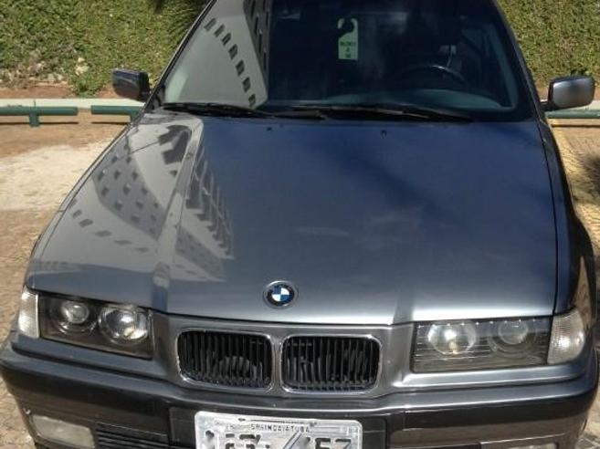BMW 325i 2.5 SEDAN 24V GASOLINA 4P AUTOMÁTICO BMW 325i 2.5 SEDAN 24V GASOLINA 4P AUTOMÁTICO 1994/1994