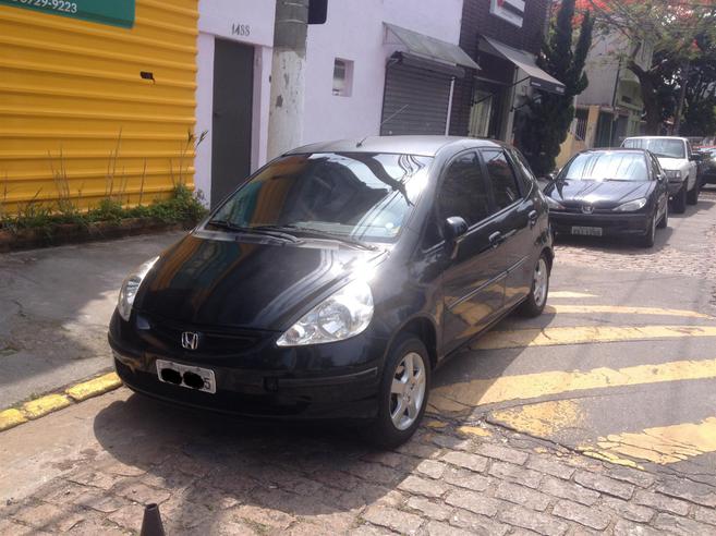 HONDA FIT 1.4 LXL 8V GASOLINA 4P MANUAL HONDA FIT 1.4 LXL 8V GASOLINA 4P MANUAL 2004/2005