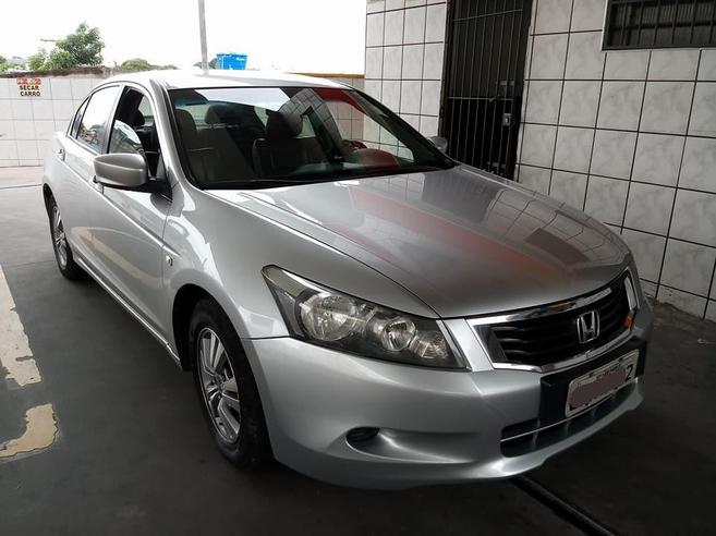 HONDA ACCORD 2.0 LX 16V GASOLINA 4P AUTOMÁTICO HONDA ACCORD 2.0 LX 16V GASOLINA 4P AUTOMÁTICO 2008/2008