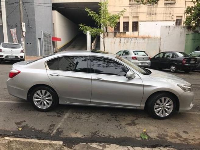 HONDA ACCORD 3.5 EX V6 24V GASOLINA 4P AUTOMÁTICO HONDA ACCORD 3.5 EX V6 24V GASOLINA 4P AUTOMÁTICO 2014/2014