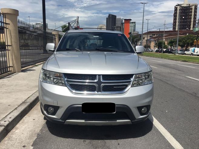 DODGE JOURNEY 3.6 RT V6 GASOLINA 4P AUTOMÁTICO DODGE JOURNEY 3.6 RT V6 GASOLINA 4P AUTOMÁTICO 2011/2012