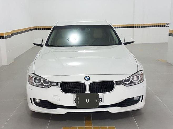 BMW 320i 2.0 16V TURBO GASOLINA 4P AUTOMÁTICO BMW 320i 2.0 16V TURBO GASOLINA 4P AUTOMÁTICO 2013/2013
