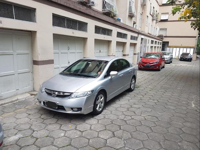 HONDA CIVIC 1.8 LXS 16V FLEX 4P MANUAL HONDA CIVIC 1.8 LXS 16V FLEX 4P MANUAL 2009/2009