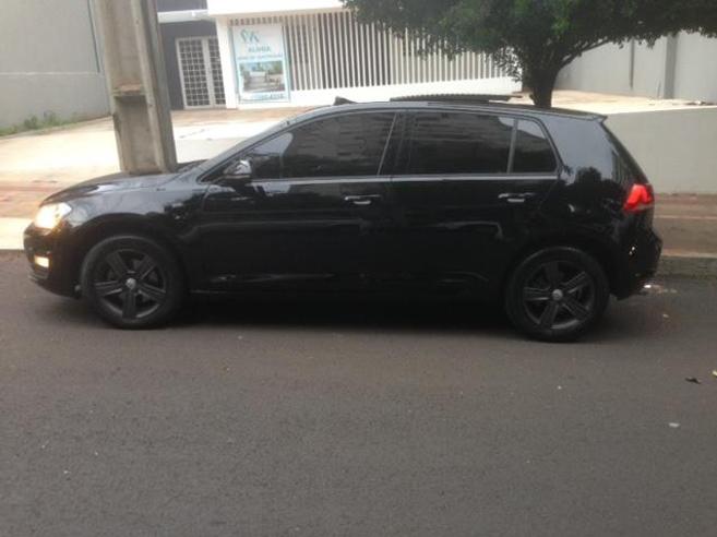 VOLKSWAGEN GOLF 1.4 TSI COMFORTLINE 16V GASOLINA 4P AUTOMÁTICO VOLKSWAGEN GOLF 1.4 TSI COMFORTLINE 16V GASOLINA 4P AUTOMÁTICO 2014/2014