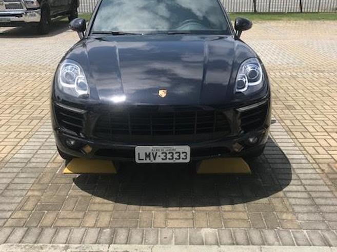 PORSCHE MACAN 2.0 16V GASOLINA 4P AUTOMÁTICO PORSCHE MACAN 2.0 16V GASOLINA 4P AUTOMÁTICO 2017/2018