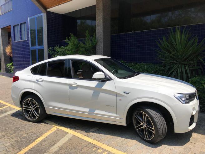 BMW X4 3.0 M SPORT 35I 4X4 24V TURBO GASOLINA 4P AUTOMÁTICO BMW X4 3.0 M SPORT 35I 4X4 24V TURBO GASOLINA 4P AUTOMÁTICO 2015/2016