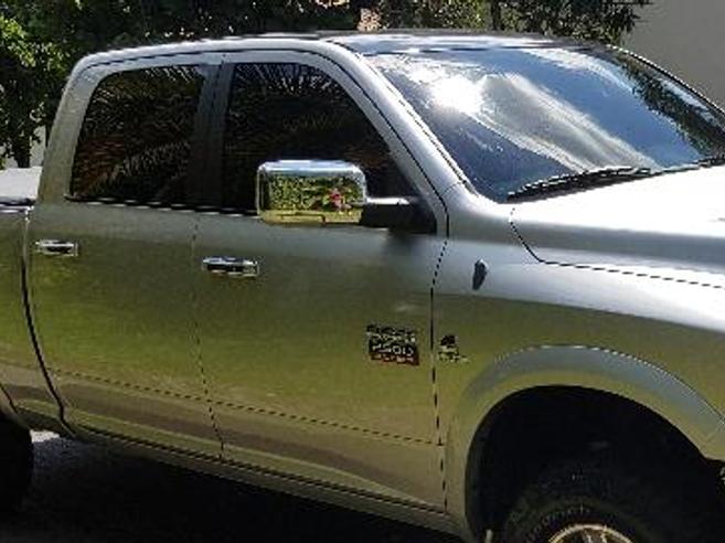 DODGE RAM 6.7 2500 LARAMIE 4X4 CD I6 TURBO DIESEL 4P AUTOMÁTICO DODGE RAM 6.7 2500 LARAMIE 4X4 CD I6 TURBO DIESEL 4P AUTOMÁTICO 2011/2012